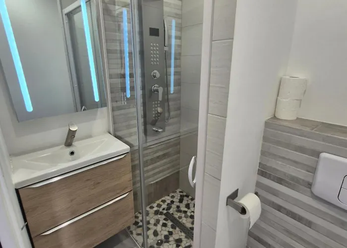 Saint-clair - - Sea View